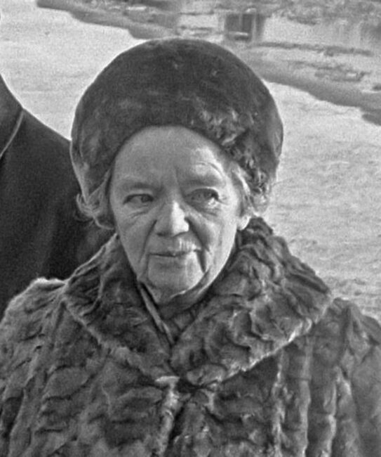 Jacoba Mulder, gefotografeerd als jurylid voor prijsvraag Stopera
<br/>
Ron Kroon / Anefo - Nationaal Archief, 1968